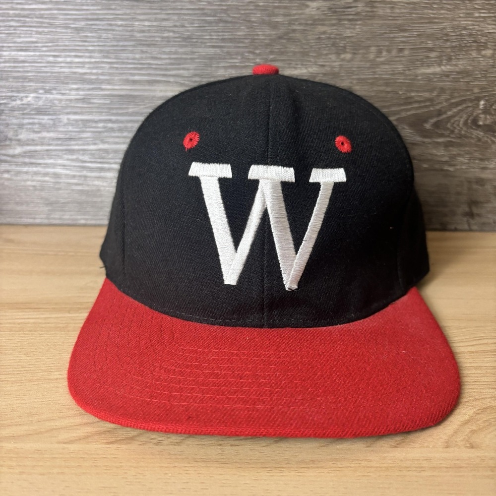 Vintage W Letter Hat Cap Snap Back Black Red Embroidered Green Brim Baseball